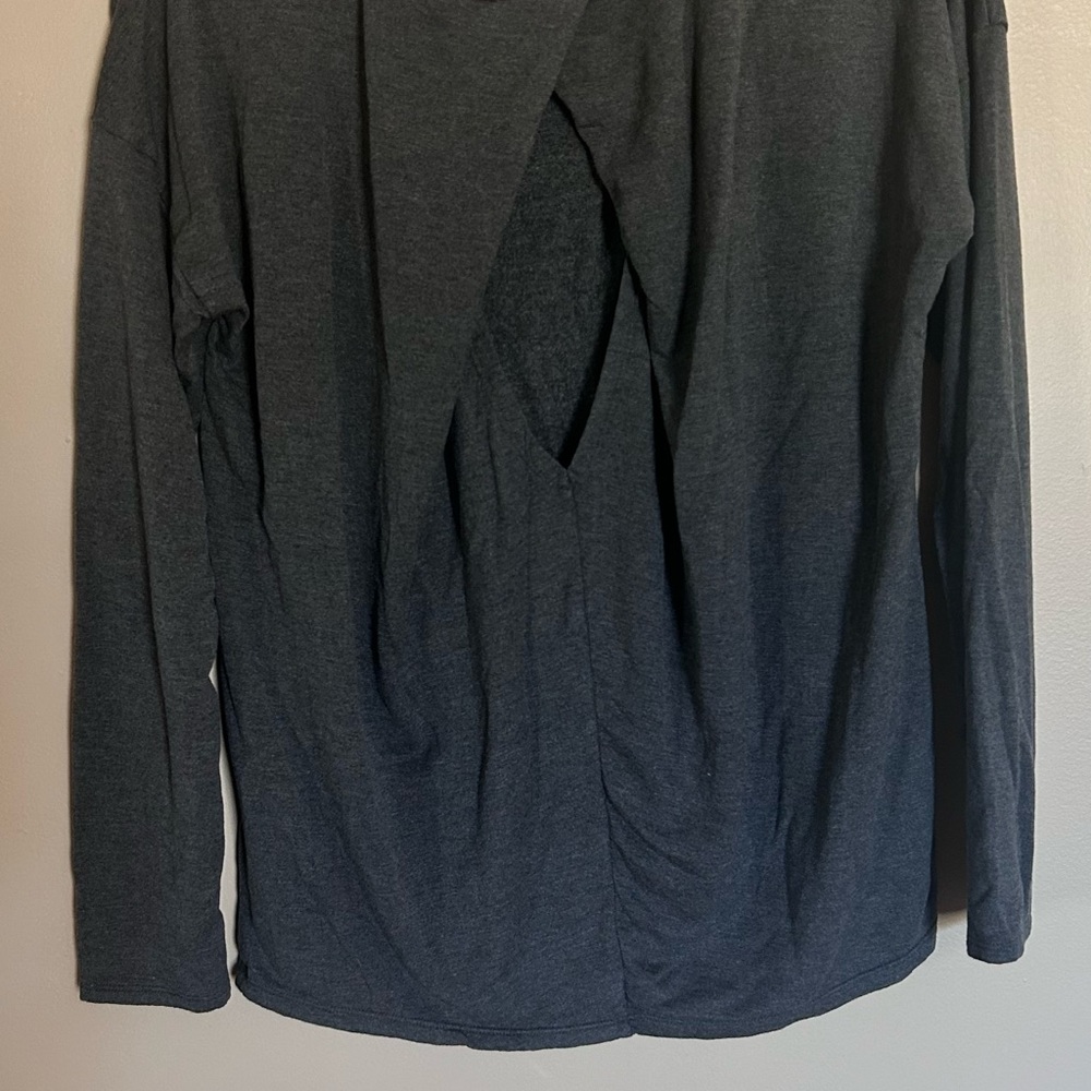 Threads 4 Thought Charcoal Long Sleeve Top - Picture 3 of 7